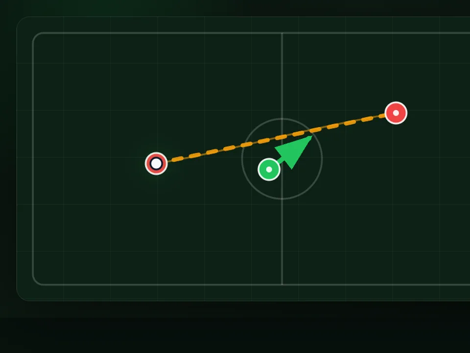 Animated eFootball passing lane interception diagram